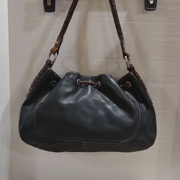 Vintage Fossil Leather Purse.    P1 - Picture 2 of 11